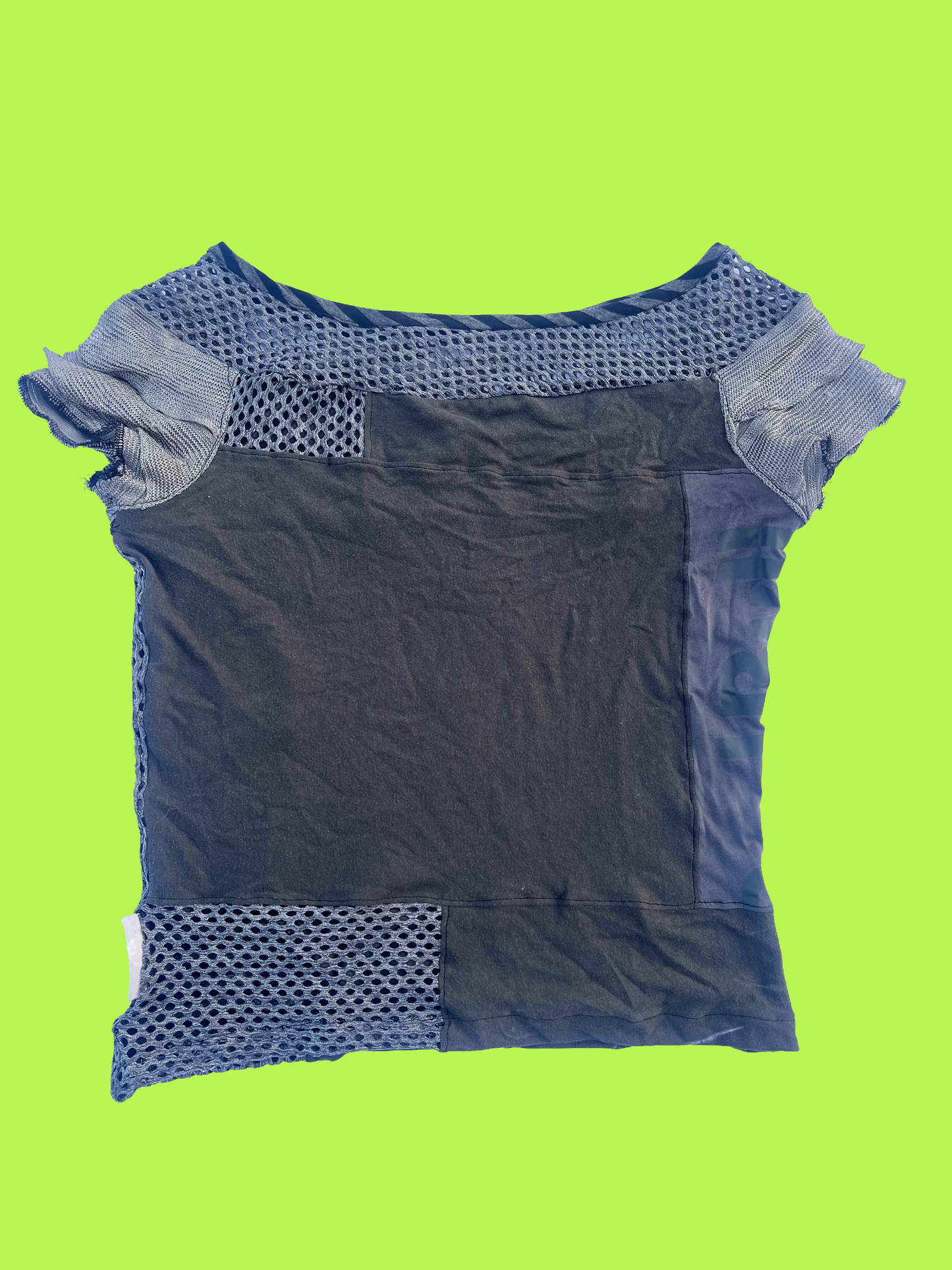 Phantom itch top